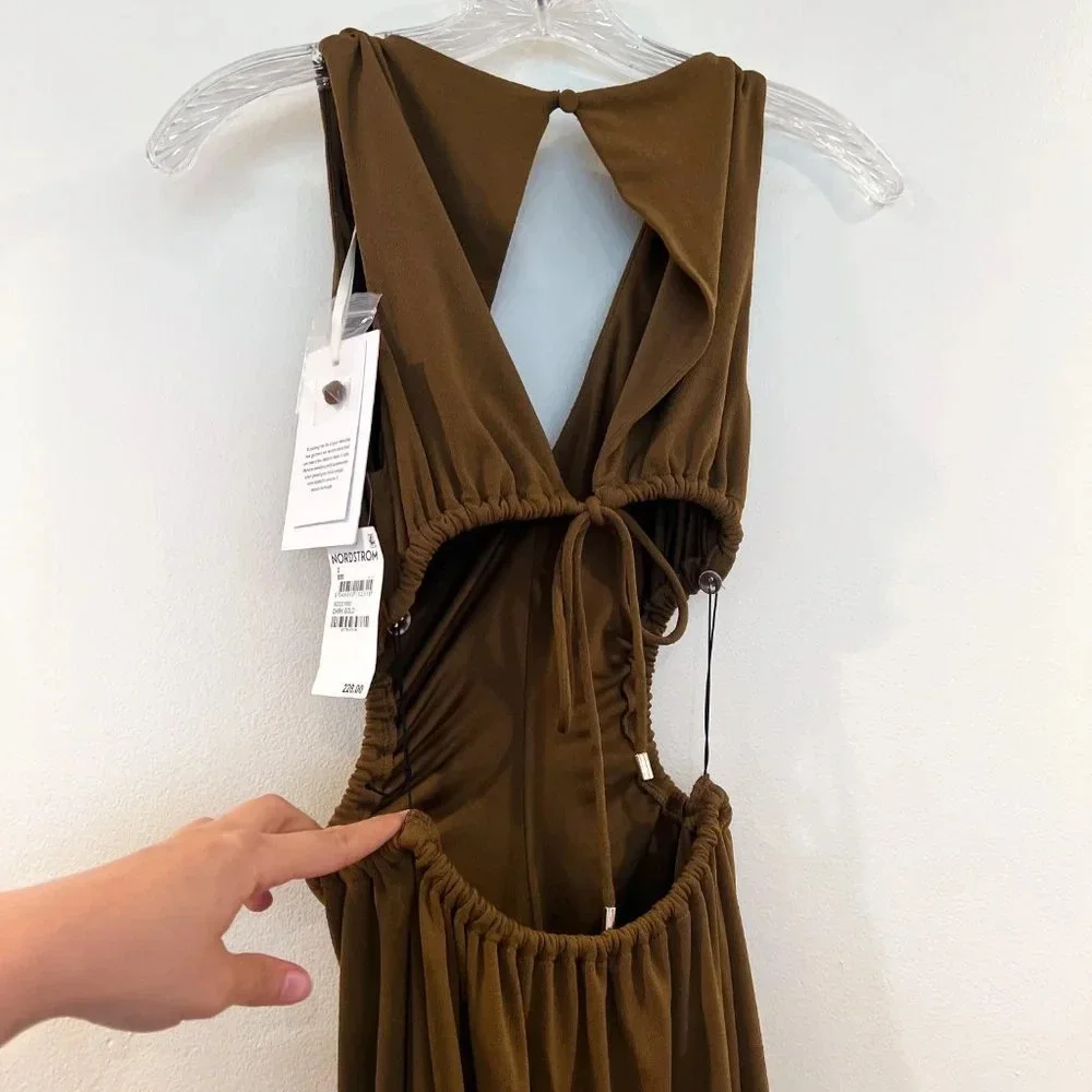 Significant Other Ingrid Cutout Back Adjustable Formal Dress in Dark Gold - Picture 5 of 9
